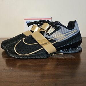 Nike Romaleos 4 Black Metallic Gold Weightlifting Shoes CD3463-001 Mens 10.5 NEW
